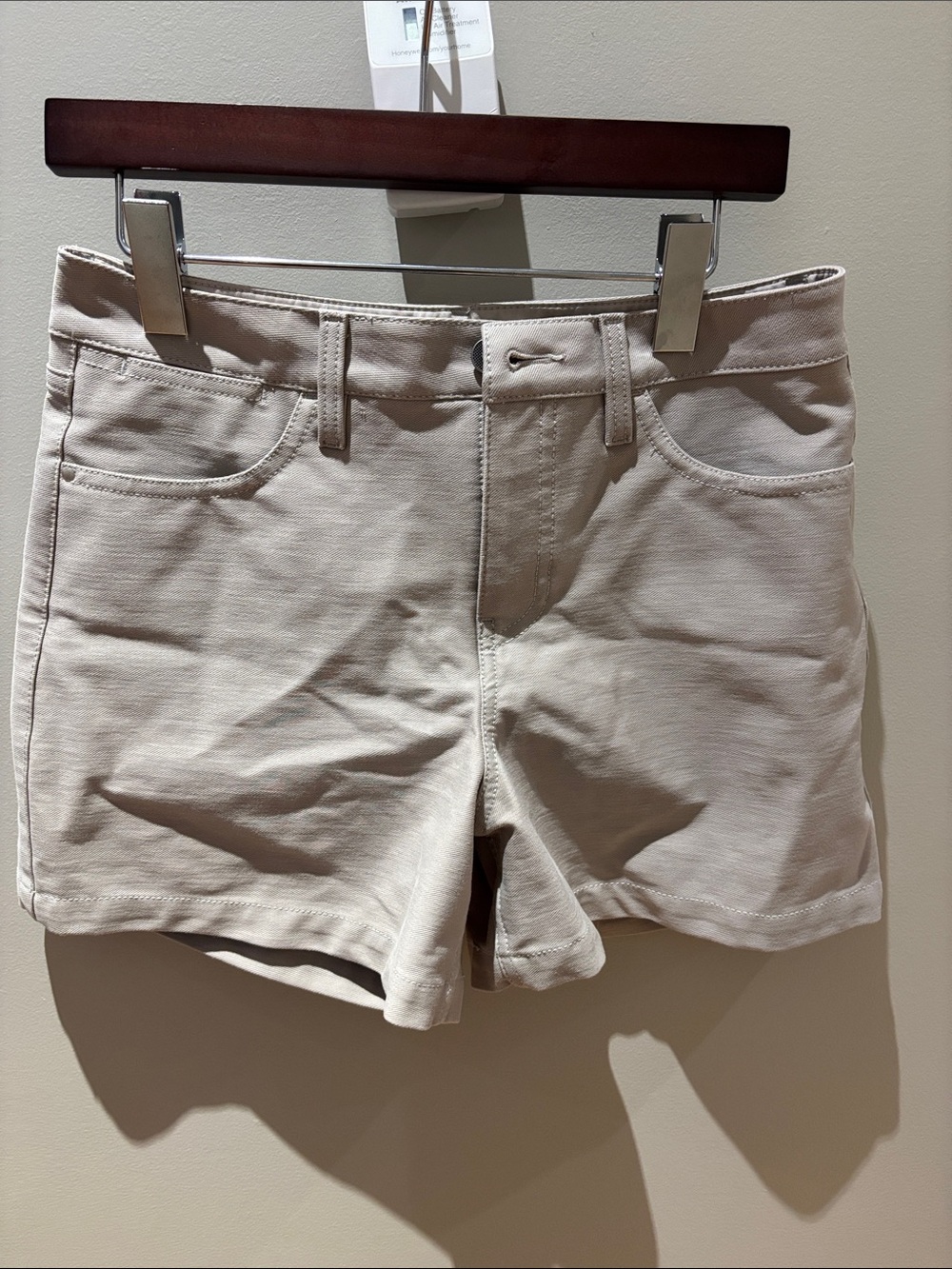 Women’s Casual tan High-Rise Shorts